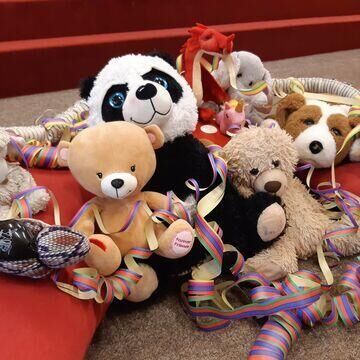 Kuscheltierübernachtung in der Bibliothek